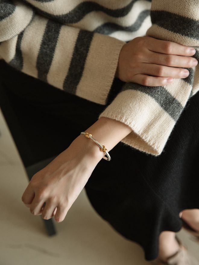 辛芷蕾种草的宝藏单品确实很好搭!开元棋牌app推广 被刘亦菲、(图19) 辛芷蕾种草的宝藏单品确实很好搭!开元棋牌app推广 被刘亦菲、(图19)